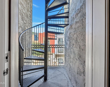 3441 E Avalon Drive - Photo Thumbnail 24