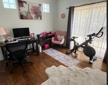 3441 E Avalon Drive - Photo Thumbnail 11