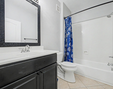 705 W Queen Creek Road - Photo Thumbnail 19