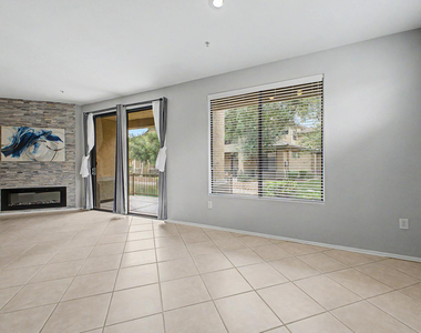 705 W Queen Creek Road - Photo Thumbnail 6