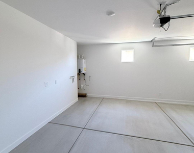 6988 W Buckhorn Trail - Photo Thumbnail 23