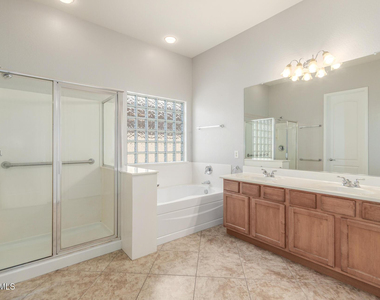 2789 N Heritage Street - Photo Thumbnail 9