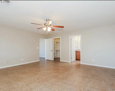 7501 W Whitton - Photo Thumbnail 3