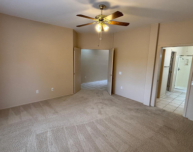 15138 W Las Brizas Lane - Photo Thumbnail 12