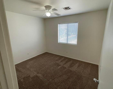 25881 W North Star Place - Photo Thumbnail 14