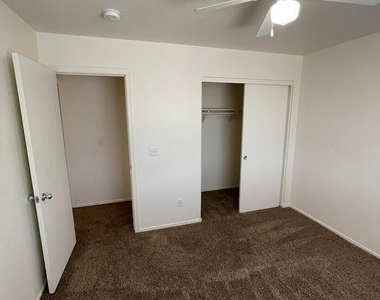 25881 W North Star Place - Photo Thumbnail 15