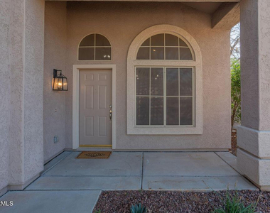 7457 W Melinda Lane - Photo Thumbnail 2