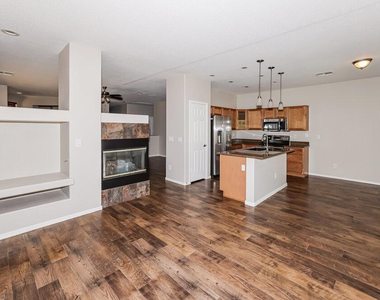 21234 N 94th Lane - Photo Thumbnail 6