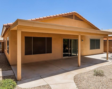 21234 N 94th Lane - Photo Thumbnail 14