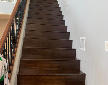 2219 E Wisteria Drive - Photo Thumbnail 16