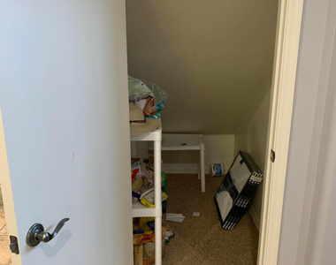 2219 E Wisteria Drive - Photo Thumbnail 34