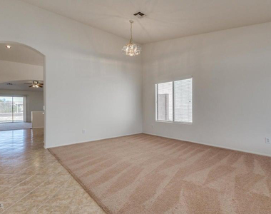 42376 W Chisholm - Photo Thumbnail 10