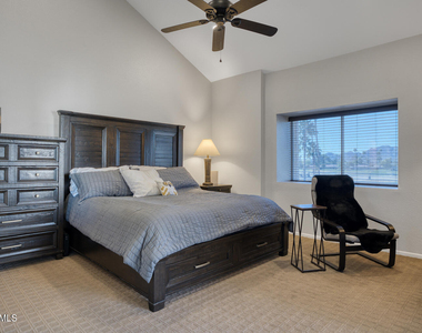 7356 N Via Camello Del Norte -- - Photo Thumbnail 11