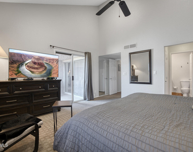 7356 N Via Camello Del Norte -- - Photo Thumbnail 14