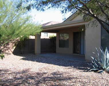 41440 N Bent Creek Way - Photo Thumbnail 27