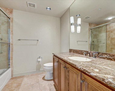 7181 E Camelback Road - Photo Thumbnail 6
