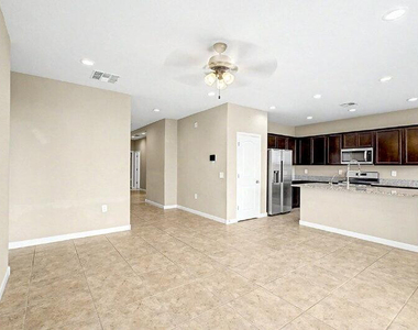 8271 W Ebbets Court - Photo Thumbnail 14