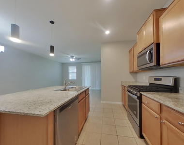 14366 S Pershing Street - Photo Thumbnail 3
