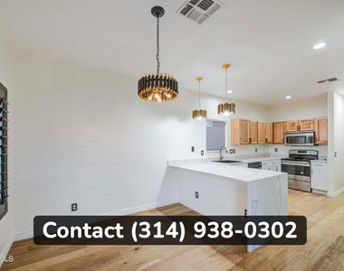 1750 W Union Hills Drive - Photo Thumbnail 7