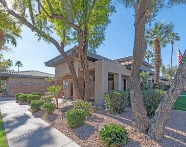 7009 E Acoma Drive - Photo Thumbnail 16