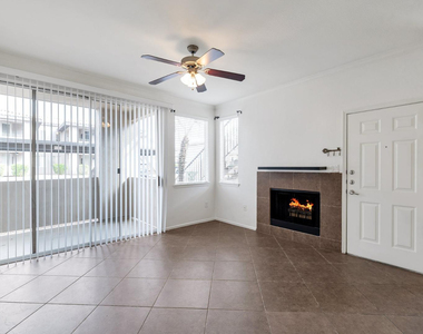 7009 E Acoma Drive - Photo Thumbnail 2