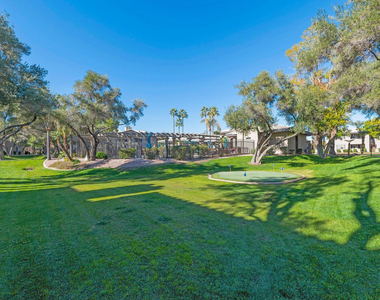 7009 E Acoma Drive - Photo Thumbnail 18