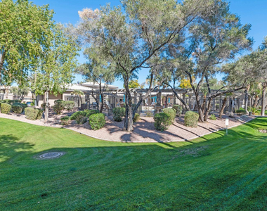 7009 E Acoma Drive - Photo Thumbnail 20