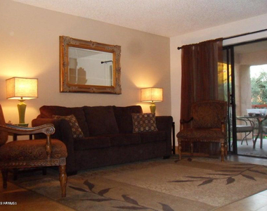 9275 E Mission Lane - Photo Thumbnail 5