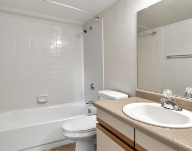 154 W 5th Street - Photo Thumbnail 23