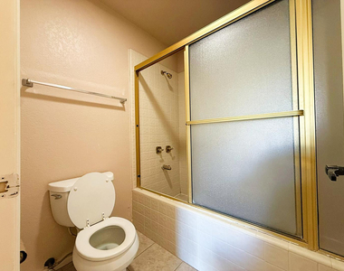 6112 N 28th Street - Photo Thumbnail 14