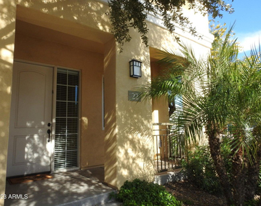 121 N California Street - Photo Thumbnail 3
