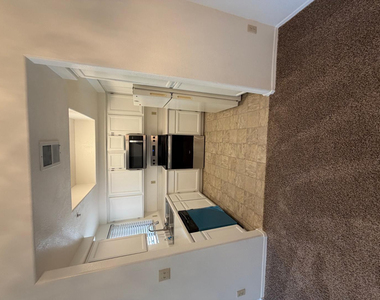 750 E Northern Avenue - Photo Thumbnail 4