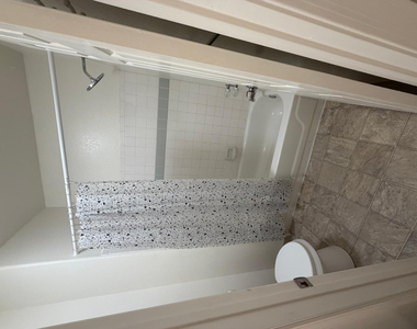 750 E Northern Avenue - Photo Thumbnail 7