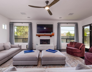 4514 N 35th Place - Photo Thumbnail 37
