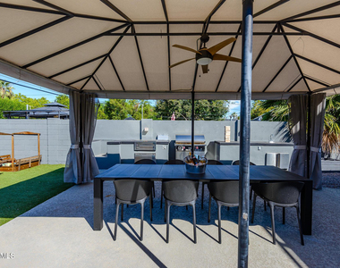 4514 N 35th Place - Photo Thumbnail 15