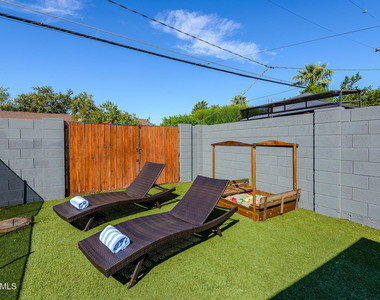 4514 N 35th Place - Photo Thumbnail 17