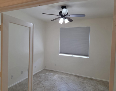 1828 E Beverly Road - Photo Thumbnail 13