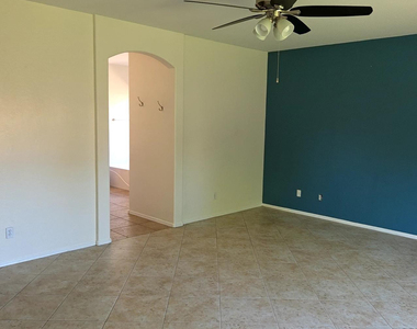 1828 E Beverly Road - Photo Thumbnail 63