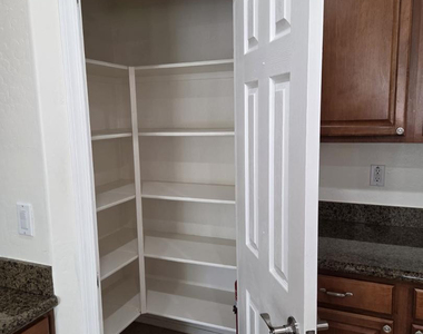 1828 E Beverly Road - Photo Thumbnail 33