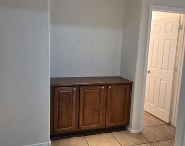 1828 E Beverly Road - Photo Thumbnail 25