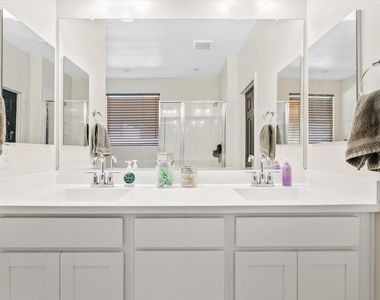 25325 S 225th Place - Photo Thumbnail 16