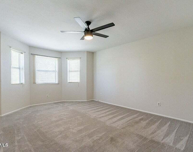 505 W Howe Street - Photo Thumbnail 11