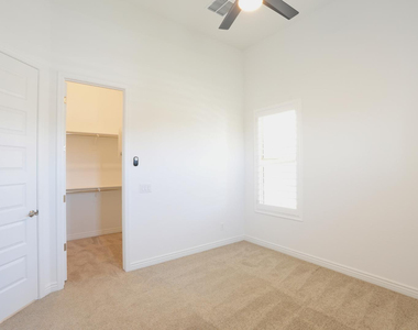 27711 N 38th Drive - Photo Thumbnail 23