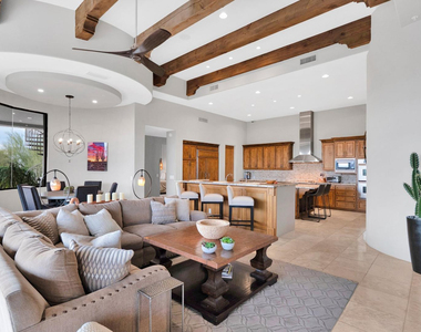 22100 N 97th Street - Photo Thumbnail 8
