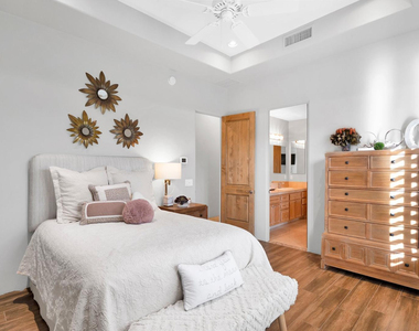 22100 N 97th Street - Photo Thumbnail 19