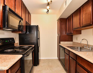 3600 N Hayden Road - Photo Thumbnail 3