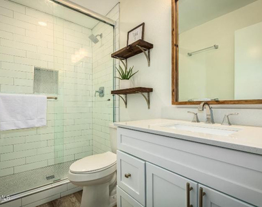 8762 E Monterey Way - Photo Thumbnail 21