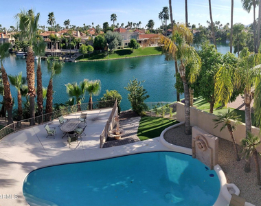9943 E Island Circle - Photo Thumbnail 1