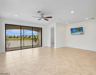 11313 Monte Carlo Boulevard - Photo Thumbnail 5