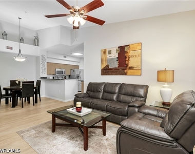1205 Reserve Way - Photo Thumbnail 5
